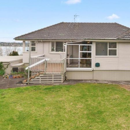 אוקלנד Kiwi Holiday Home With A View מראה חיצוני תמונה